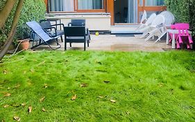 Lovely Studio 35 M2 With Garden. 2/4 People